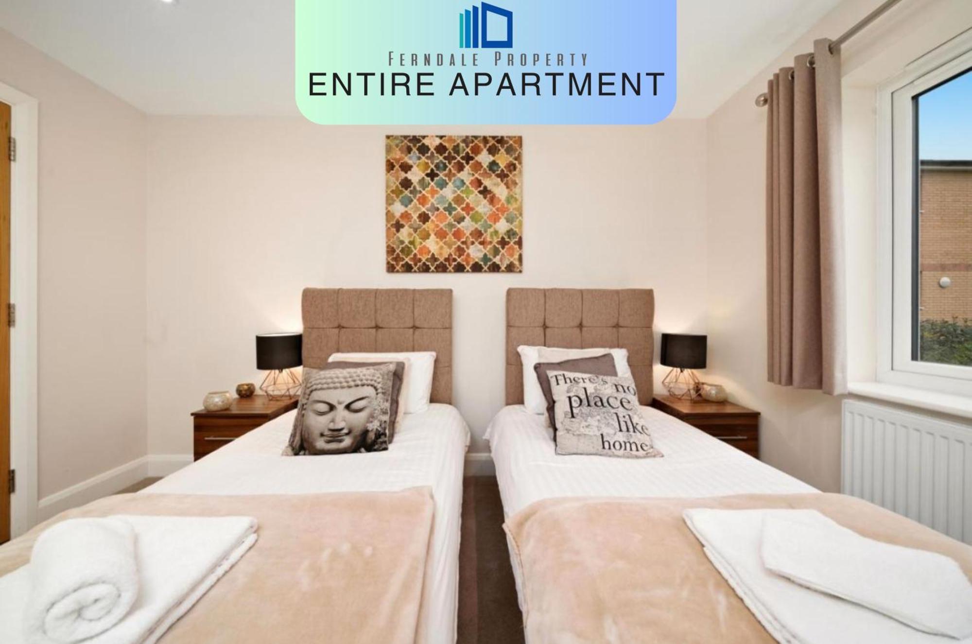 London Heathrow Living Serviced Apartments By Ferndale Stanwell Eksteriør billede